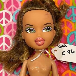 Bratz Fianna Spa Day Doll #C86 Lot 20A Nude Fashion Doll Only